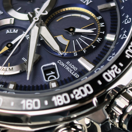 CITIZEN ECO-DRIVE CB5914-89L