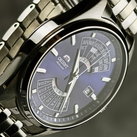 ORIENT CONTEMPORARY MULTI YEAR CALENDAR RA-BA0003L10B
