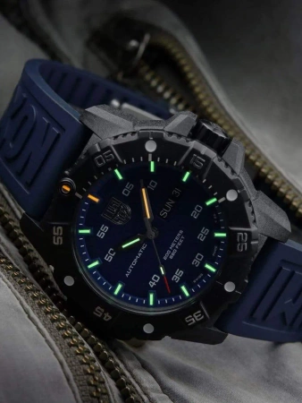 LUMINOX MASTER CARBON SEAL XS.3863