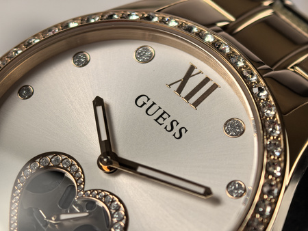 GUESS TREND GW0380L3