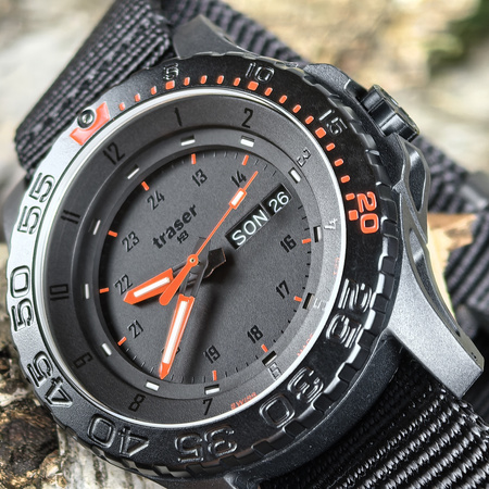 TRASER H3 P66 RED COMBAT 104147