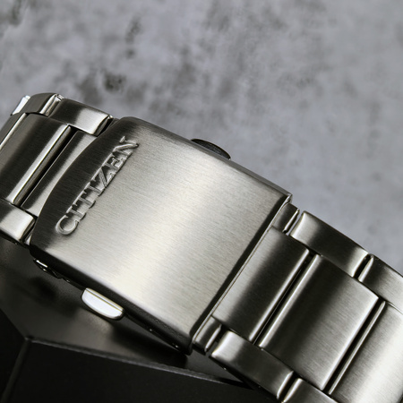 CITIZEN ECO-DRIVE CHRONOGRAPH CA7028-81E