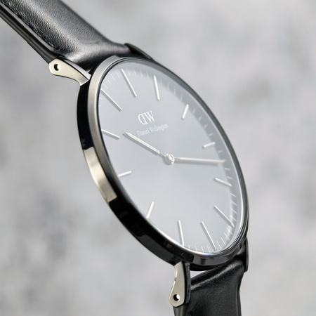 DANIEL WELLINGTON CLASSIC SHEFFIELD ONYX DW00100657