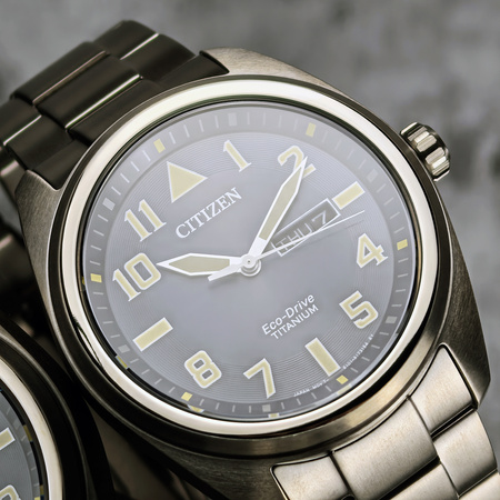 CITIZEN ECO-DRIVE SUPER-TITANIUM BM8560-88LE