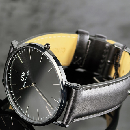 DANIEL WELLINGTON CLASSIC SHEFFIELD ONYX DW00100657