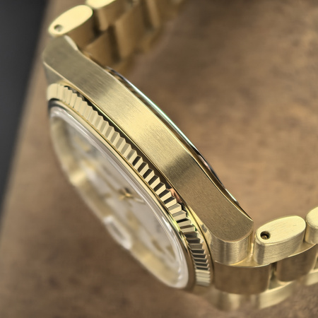 BULOVA SUPER SEVILLE 97B223