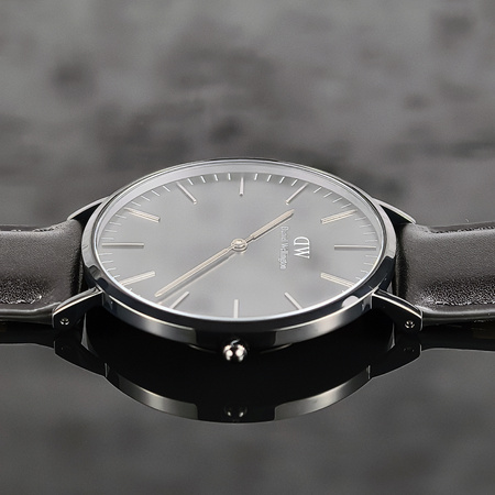 DANIEL WELLINGTON CLASSIC SHEFFIELD ONYX DW00100657